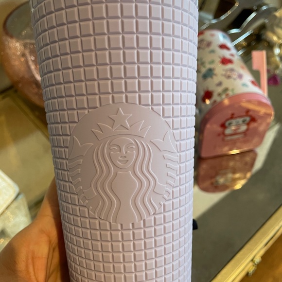 New release lilac venti tumbler - Picture 3 of 4